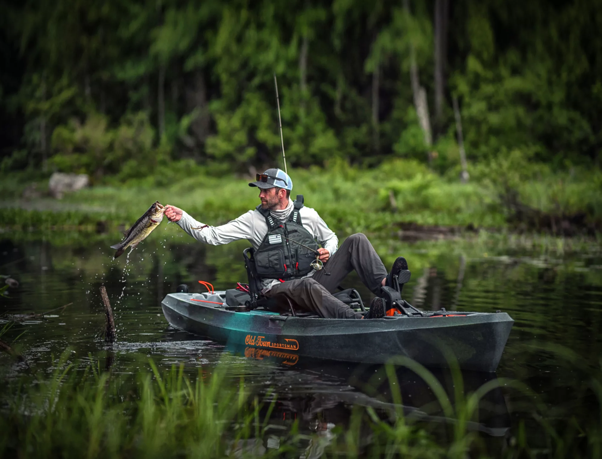Old Town Sportsman PDL 106 Angler Pedal Kayak - Image 8
